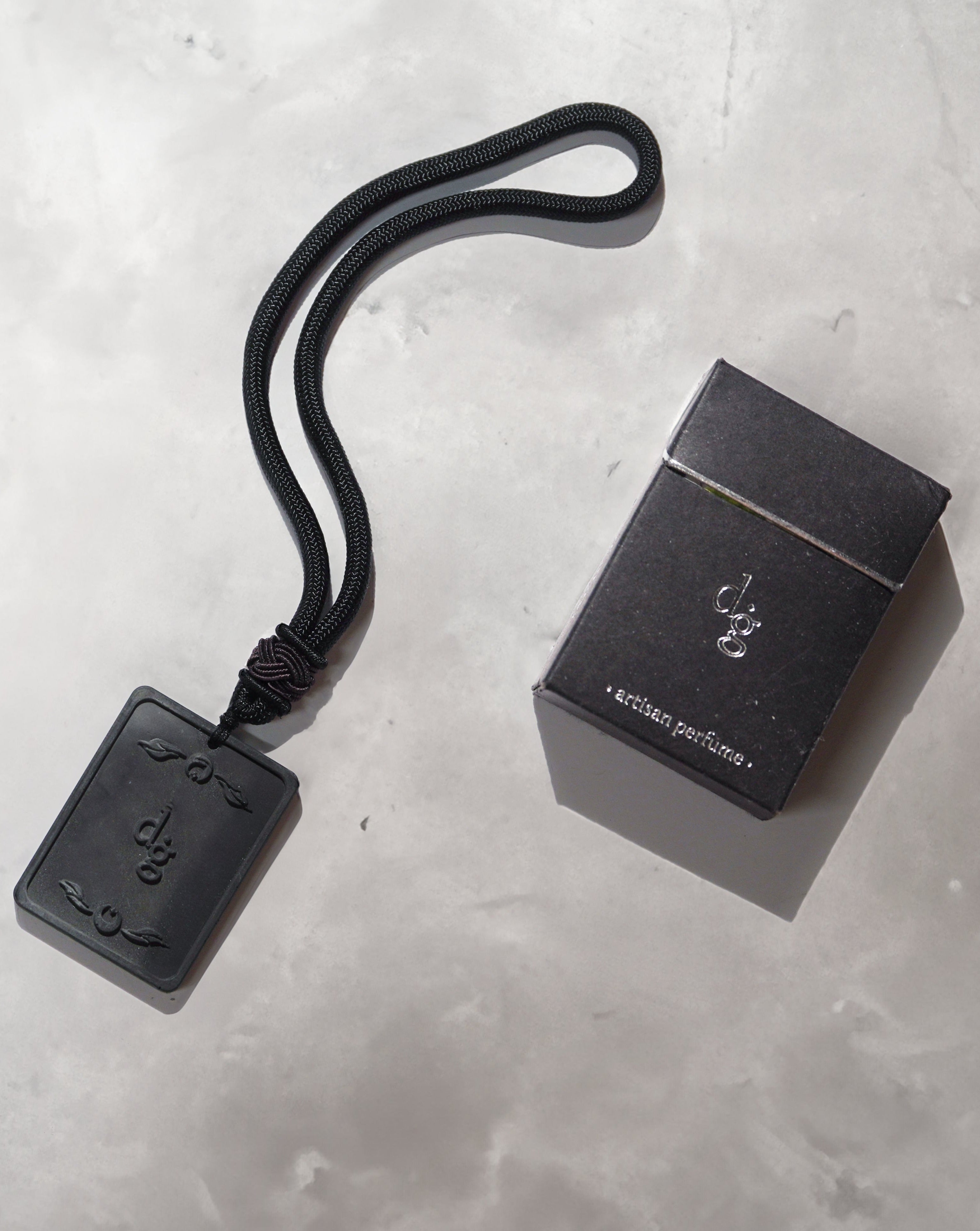 Black Gypsum Ceramic Card Diffuser (Unscented)