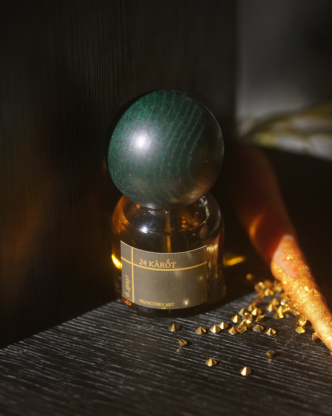 24KÀRỐT  [Carrot, Earth & Amber]