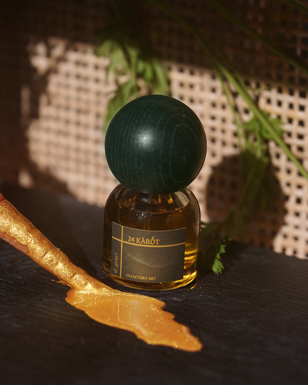 24KÀRỐT  [Carrot, Earth & Amber]